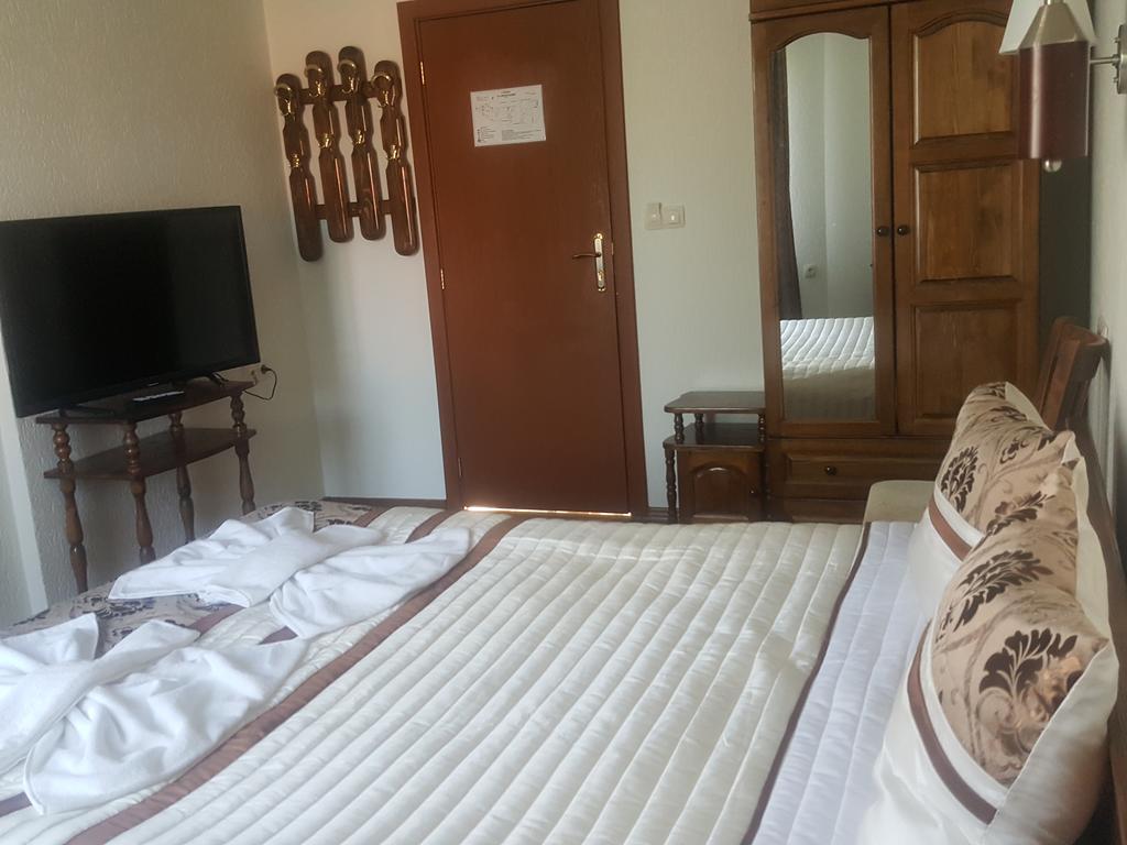 Guesthouse Nefertiti Smolyan Buitenkant foto