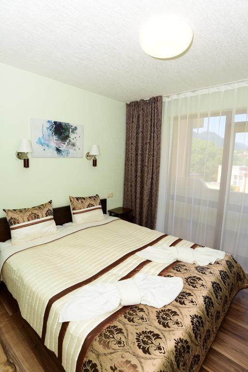 Guesthouse Nefertiti Smolyan Buitenkant foto