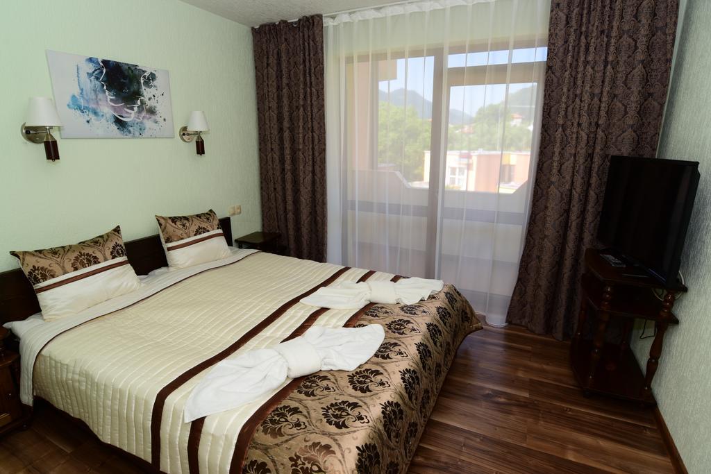 Guesthouse Nefertiti Smolyan Buitenkant foto