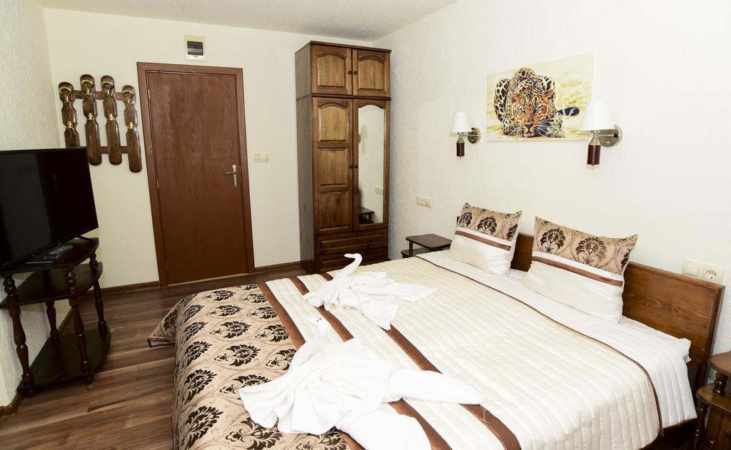 Guesthouse Nefertiti Smolyan Buitenkant foto