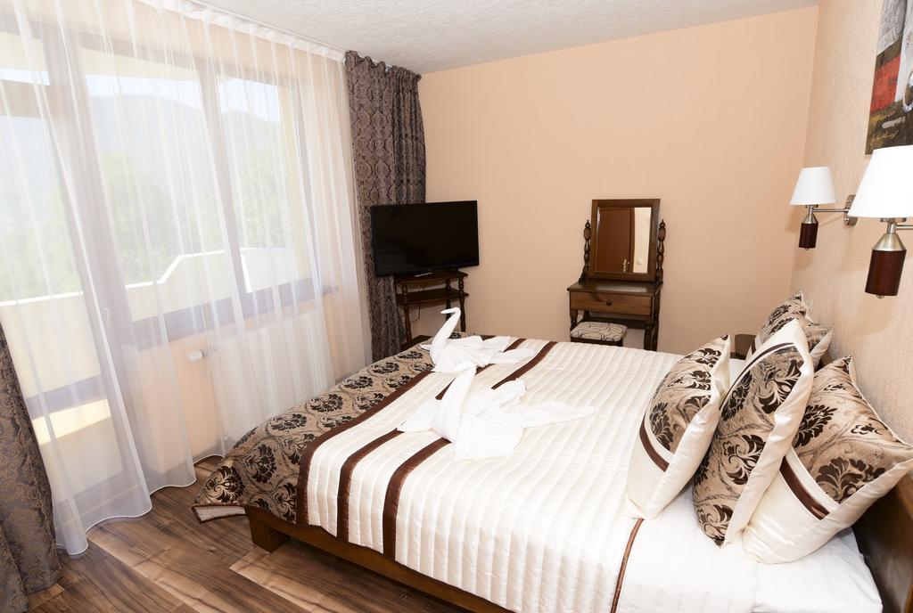 Guesthouse Nefertiti Smolyan Buitenkant foto